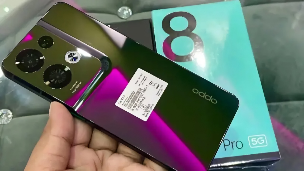 Oppo Launch Smartphone Premium in India